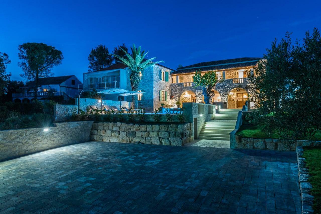 Villa Dumina Sukošan Esterno foto