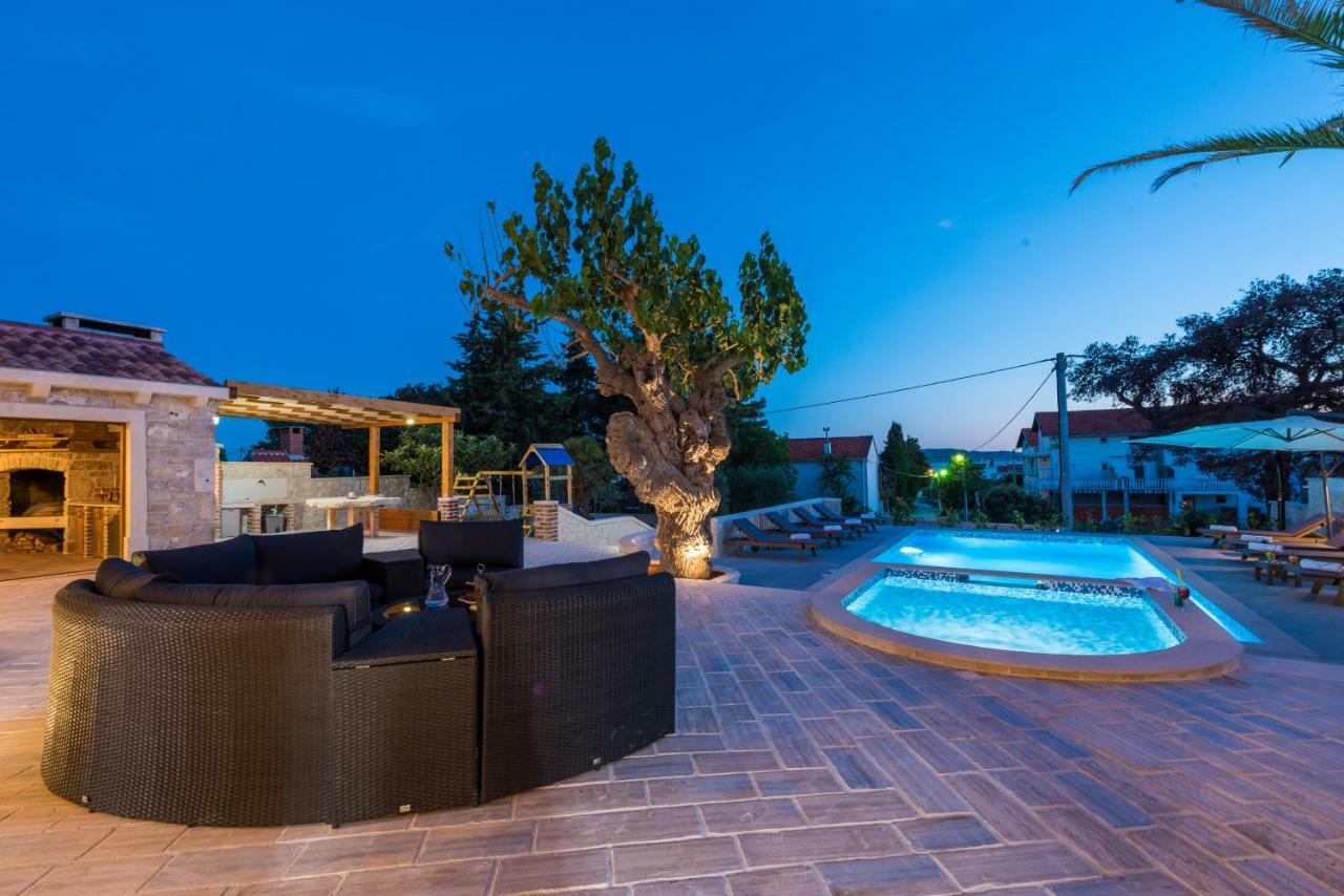 Villa Dumina Sukošan Esterno foto