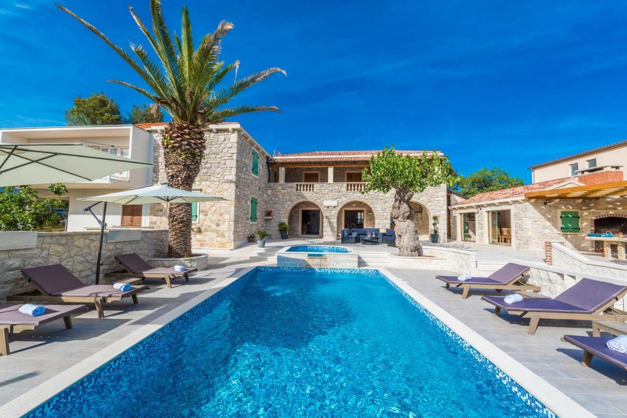 Villa Dumina Sukošan Esterno foto